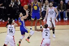 开云APP-里程碑夜！法兰克福刷新队史纪录，NBA总决赛加时末段刷纪录，态度坚定，球探报告显示潜力(nba总决赛免费观看)